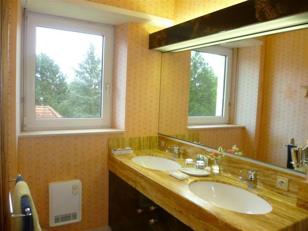 Hindisheim Bois Joli De La Freyere B&B 외부 사진