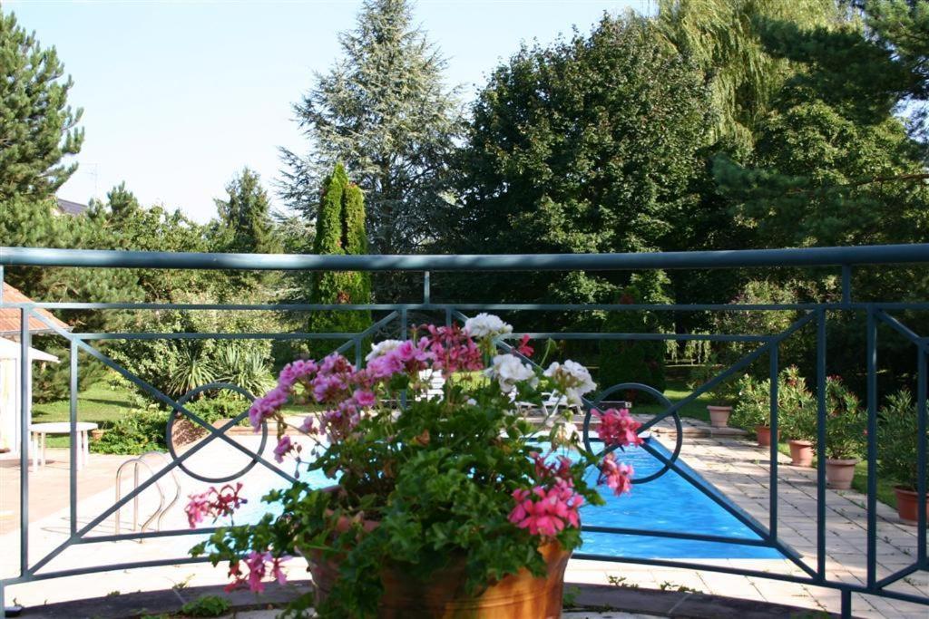 Hindisheim Bois Joli De La Freyere B&B 외부 사진